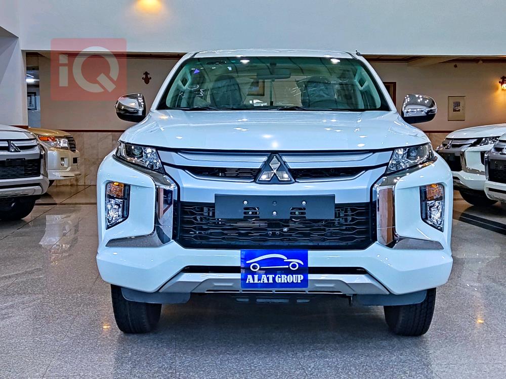 میتسوبیشی L200
